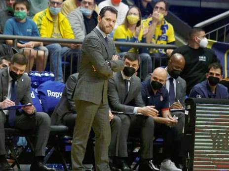 הוא הסיבה למעבר של דדאס. איטודיס (אלן שיבר)