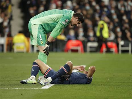 אמבפה וקורטואה. הרבה כסף (Getty)