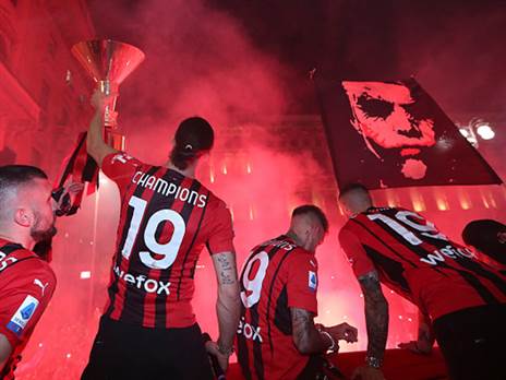 הרוסונרי חגגו לתוך הלילה (GETTY)