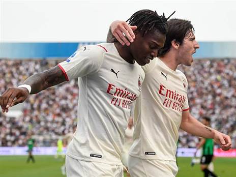 רפאל לאאו וסנדרו טונאלי. מילאן תשמור על היהלומים שלה? (GETTY)