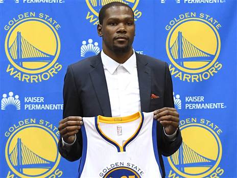 הרגע בו האוהדים הניטרליים החליפו צד (Getty)