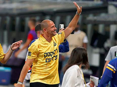 נמני. מי מהשחקנים שלו ייצא לחו"ל? (אלן שיבר)