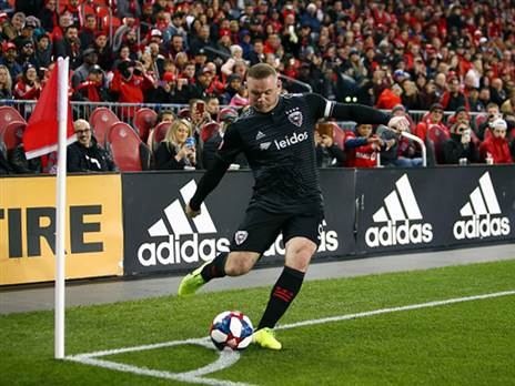 יעבור מהדשא אל הקווים. רוני (GETTY, Vaughn Ridley)