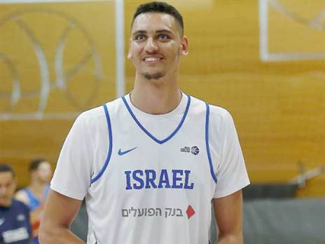 ישלוט בצבע? לוי (אלן שיבר)