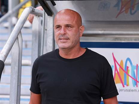 יזכה לחיזוקים. אבוקסיס (קובי אליהו)