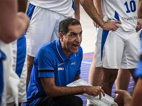 אורן אהרוני. רוצה עוד ניצחון (FIBA)