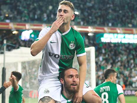 "אצילי על הכתפיים? לא אצלנו" (צילום: אלן שיבר)