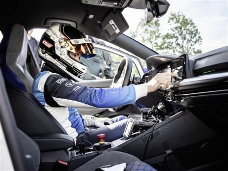 לויכטר בהקפה