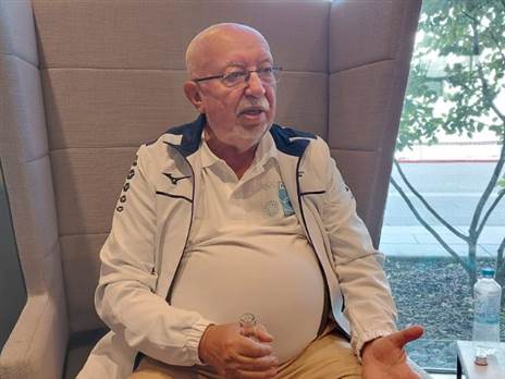 שטרוך. לילה שחור