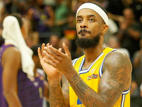 לאן הוא יקח את מכבי? בראון (אלן שיבר)