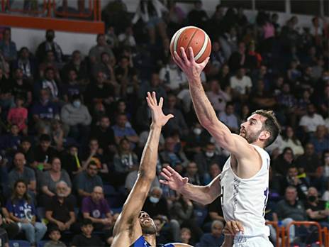 יוגב אוחיון (לימור מלינוף, מנהלת הליגה הלאומית)