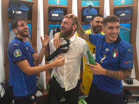 היה חלק מהזכיה ביורו, דה רוסי (getty)