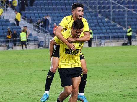 "בשבת זו אופרה אחרת" (דני מרון)