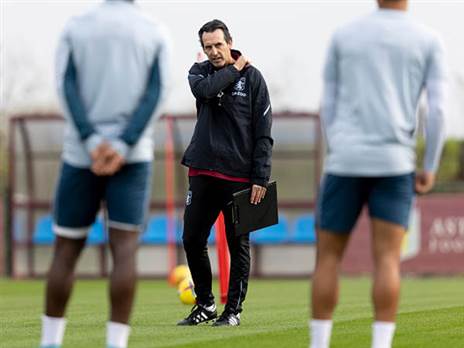 יוציא את הקבוצה מהתחתית? אמרי (GETTY)