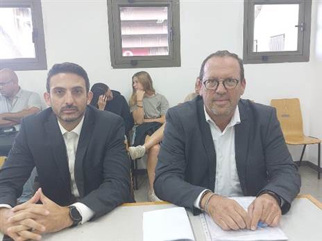 תובע ההתאחדות ניר רשף ועו"ד אבישי איפרגן