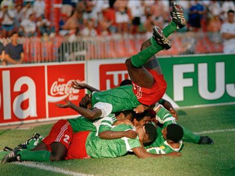 קמרון של 1990 הציתה את הדמיון (Professional Sport/Popperfoto via Getty Images/Getty Images)