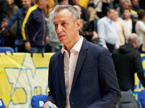 "תכנית משחק שונה לגמרי" (אלן שיבר)