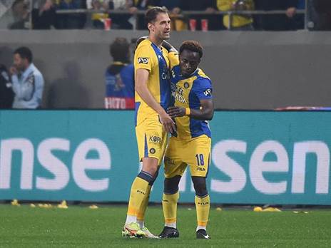 בקרוב נראה אותו יותר? גויאגון חוגג את השער (צילום: אלן שיבר)