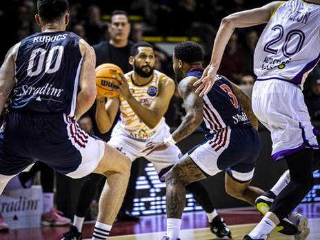 וניצחון גדול לצרפתים (FIBA)