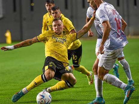 קארצב. בדךר לטורקיה (ברני ארדוב)