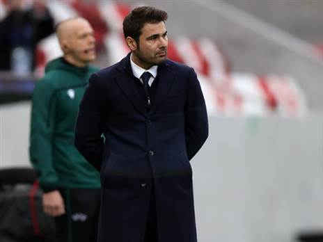 מוטו. התאמן אצל אגדה (Getty)