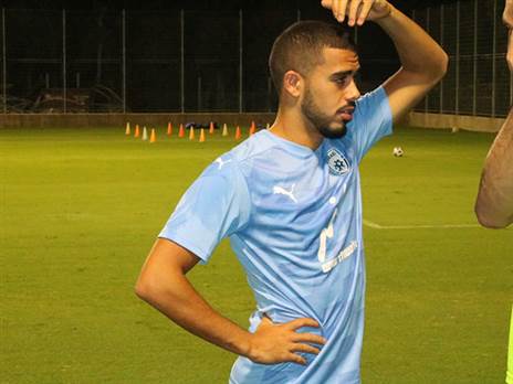 "הוא יודע להתמודד" (אלן שיבר)