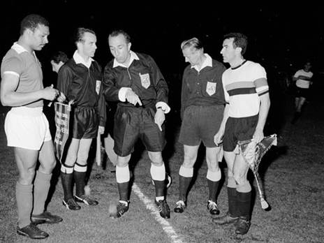 בנפיקה ואינטר יחדשו את היריבות מ-1965 (getty)