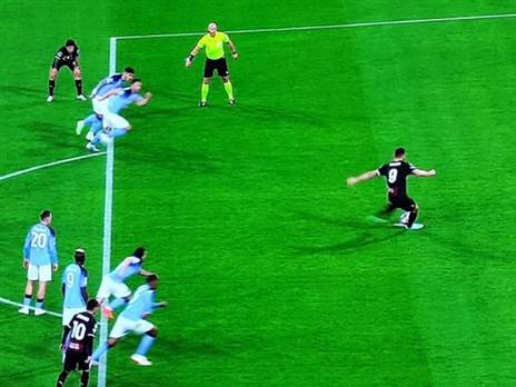 הרגע מעורר המחלוקת