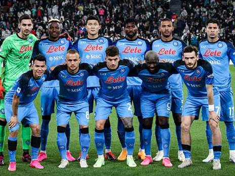 ההרכב של נאפולי. מי יישאר? (Getty Images)