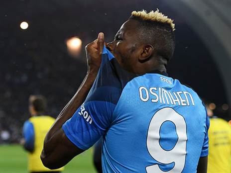 אבל מי אם לא אוסימהן כבש את שער האליפות (Alessandro Sabattini/Getty Images)