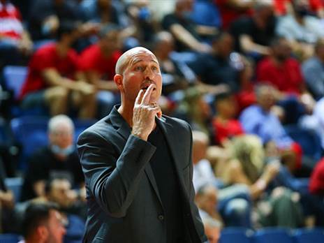 "קונצנזוס" (לירון מולדובן)