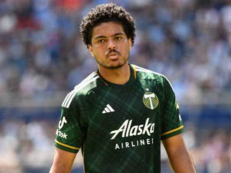 הטינדר של הכדורגל הוביל להעברתו. אוונדר (GETTY)