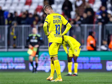 האופציה לא תמומש, שפנדלהופר יעזוב (מאור אלקסלסי)