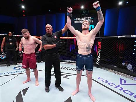 ריס חוגג (GETTY)