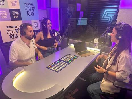 ולאדי, נויה וגולדי בפודקאסט של שוונג | צילום: שוונג