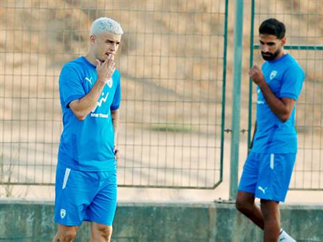 גם סתיו למקין הגיע לארץ לטובת המשימה (צילום: אלן שיבר)