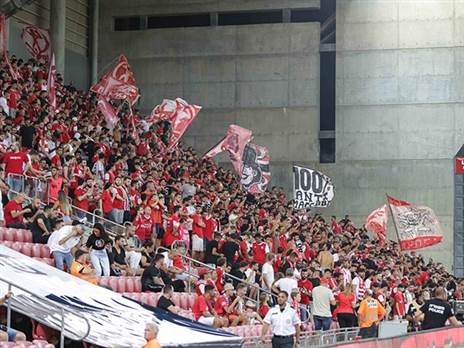 (לירון מולדובן)