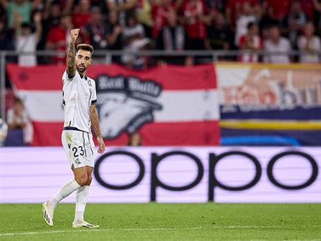 מבצע אישי ענק של מנדס הוביל לשער השני. שם ששווה להכיר (Getty)