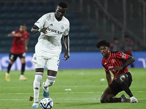 צפוי לפתוח, סק