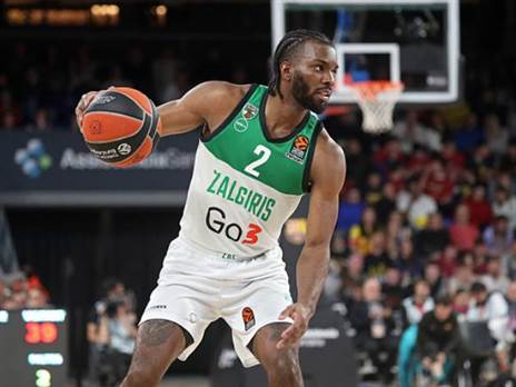 לא שולל לשחק בנבחרת ישראל (GETTY)