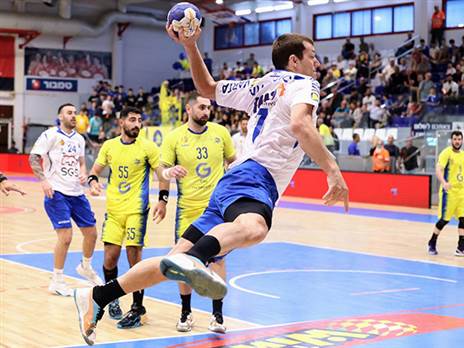 רמה"ש רחוקה ניצחון אחד מאליפות (הדר ואן קולא, איגוד הכדוריד)