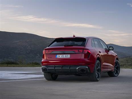 אאודי RS Q8 Performance