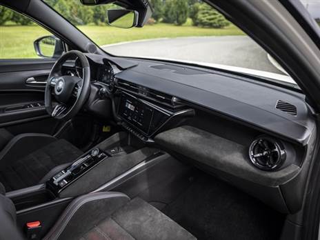 פגשנו במתחרים מאובזרים יותר