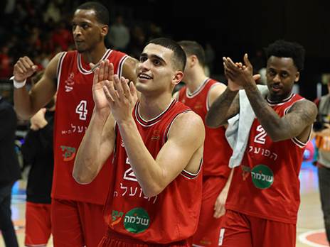 בהפועל ת“א מרוצים (דני מרון)