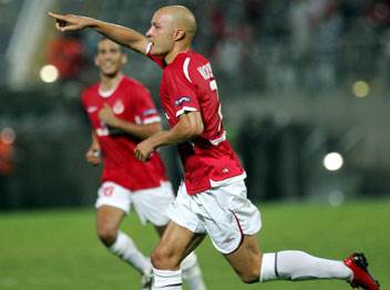 בתקופה הקצרה בהפועל ת“א