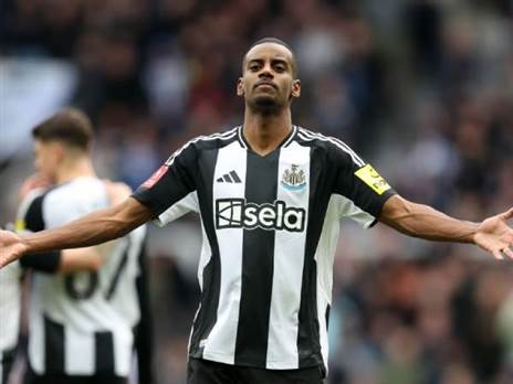 אלכסנדר איסאק. ניוקאסל תוותר עליו? (GETTY)