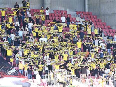 “הקהל קצת בהלם, אבל זה ישתנה“ (צילום: ברני ארדוב)