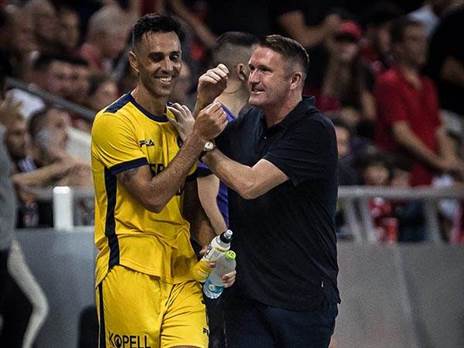 זהבי עם רובי קין. הבין לנפש שלו (מאור אלקסלסי)