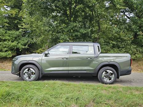 והוא גם לא טנדר רגיל, תקראו לו “טנדר פנאי“