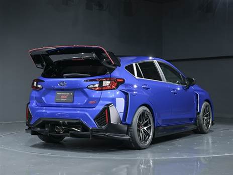 מנוע בוקסר, הנעה כפולה סימטרית ותשכחו בינתיים מפרטים טכניים כמו כ“ס או זמן האצה